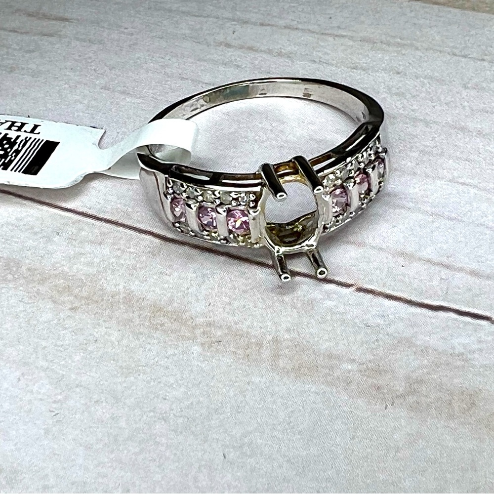 Pink Sapphire/Diamond Ring Mount